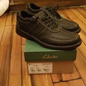 Men's black Clark's